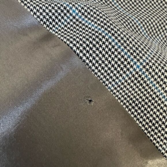 Vintage Aquascutum wool blend houndsthooth coat - Picture 14 of 15